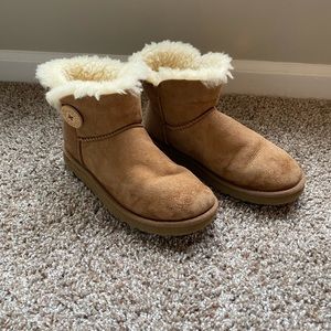 Ugg Mini Bailey Button Boots